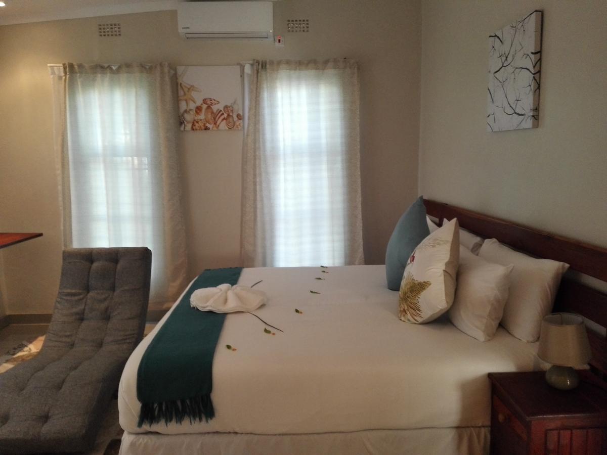 Chobe Sunset Chalets Lesoma Bagian luar foto