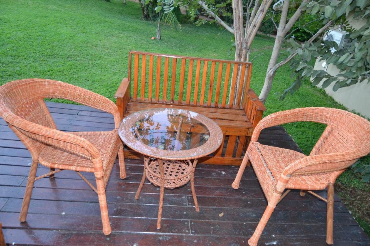 Chobe Sunset Chalets Lesoma Bagian luar foto