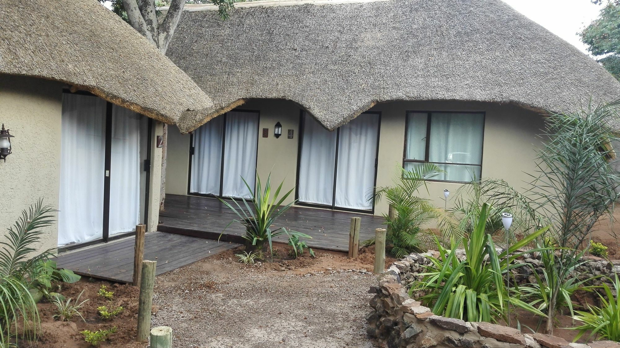 Chobe Sunset Chalets Lesoma Bagian luar foto