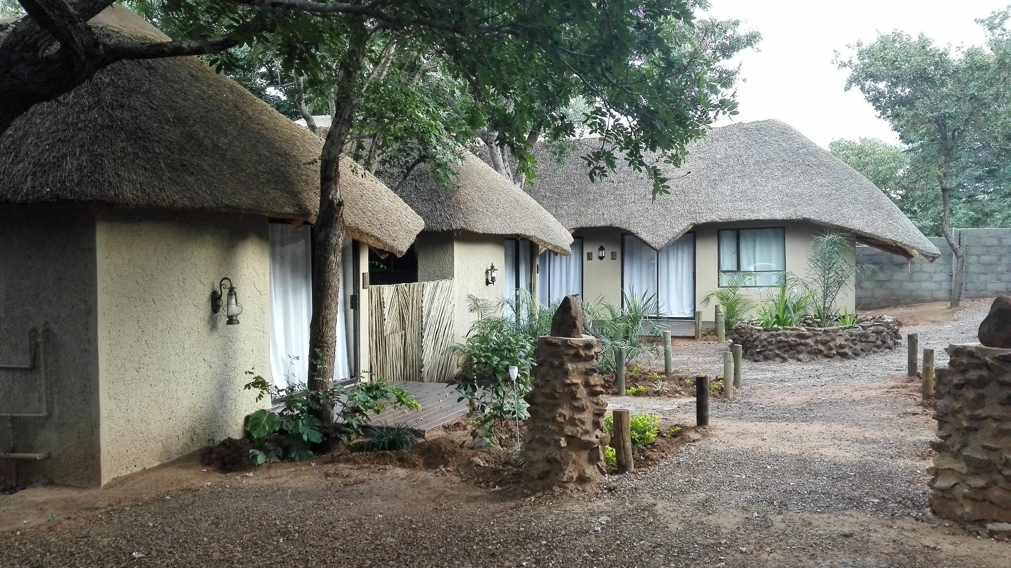 Chobe Sunset Chalets Lesoma Bagian luar foto